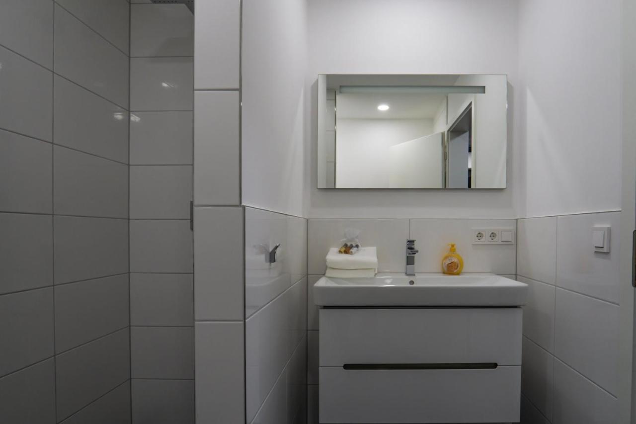 אפרטהוטל Boardinghouse Karlsdorf-Neuthard מראה חיצוני תמונה